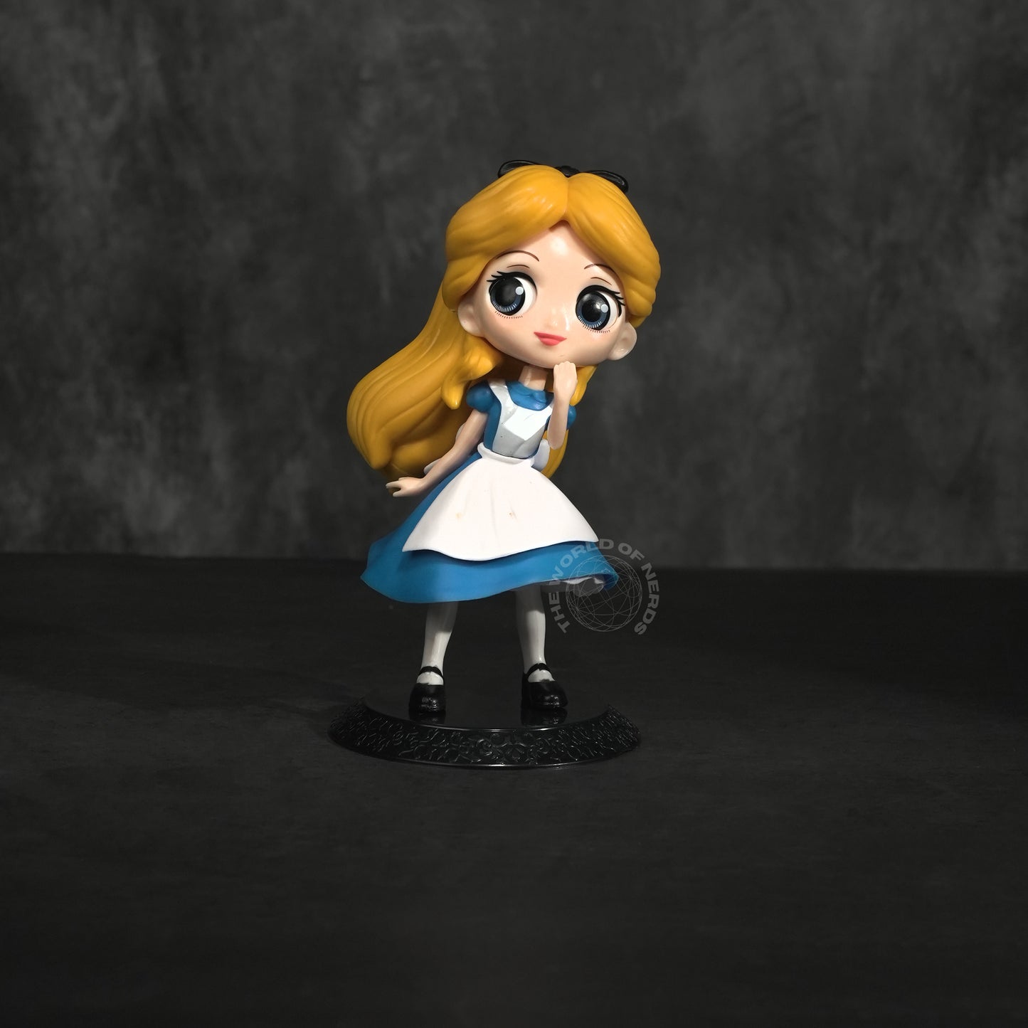 Alice – Collectible Figure - The World Of Nerds