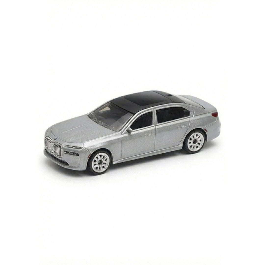 BMW i7 - Grey  – CCA (With Case) - The World Of Nerds