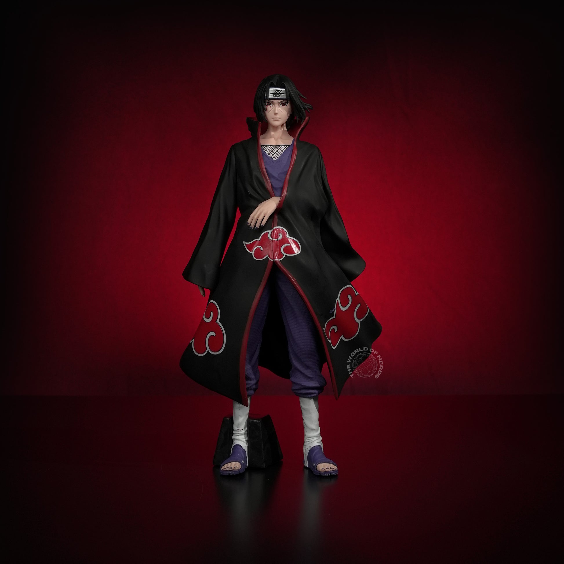 Itachi Uchiha Akatsuki Action Figure 32cm – Naruto Shippuden Premium Anime Collectible - The World Of Nerds