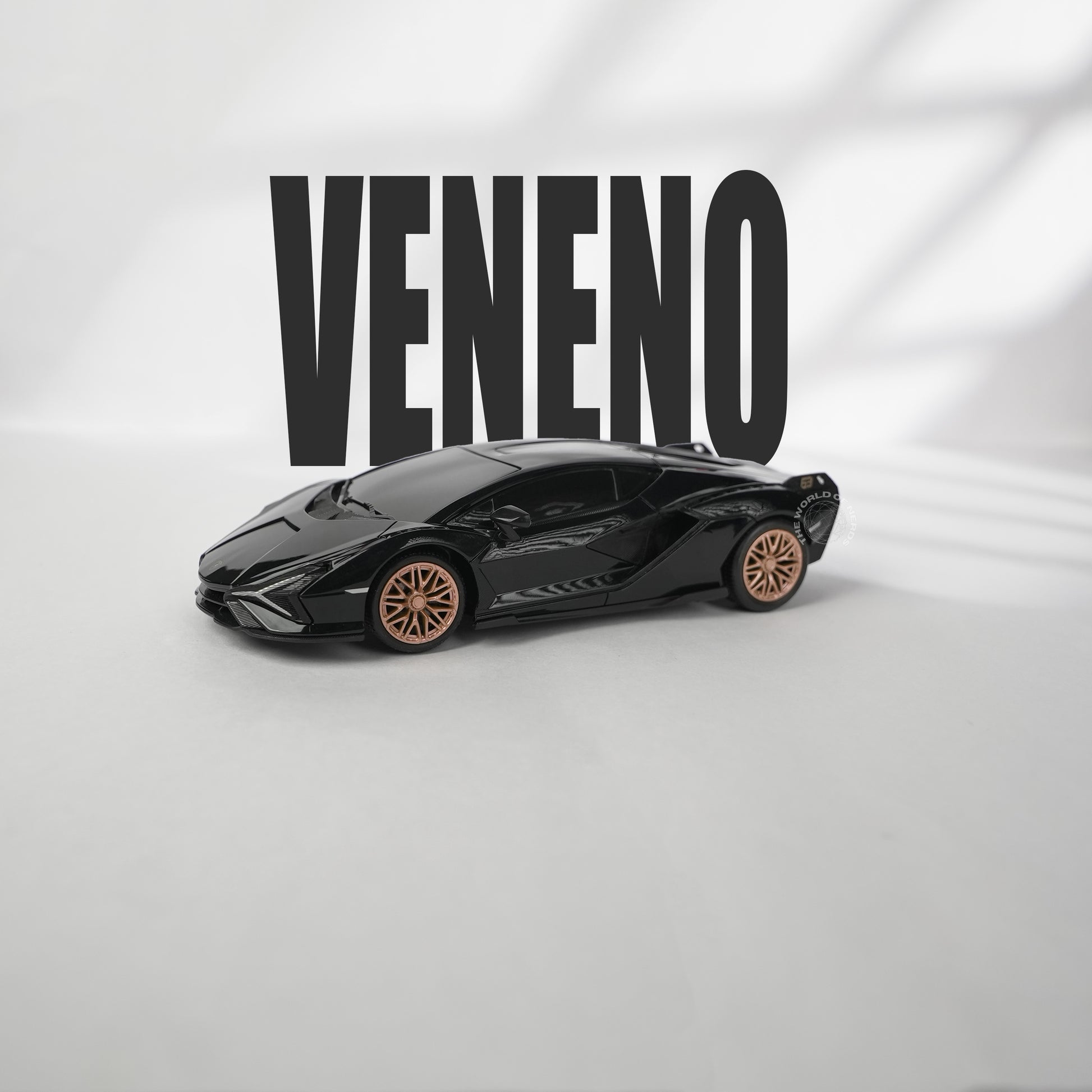 LAMBORGHINI VENENO - 1:24-BLACK-FKP-R/C LICENSED - The World Of Nerds