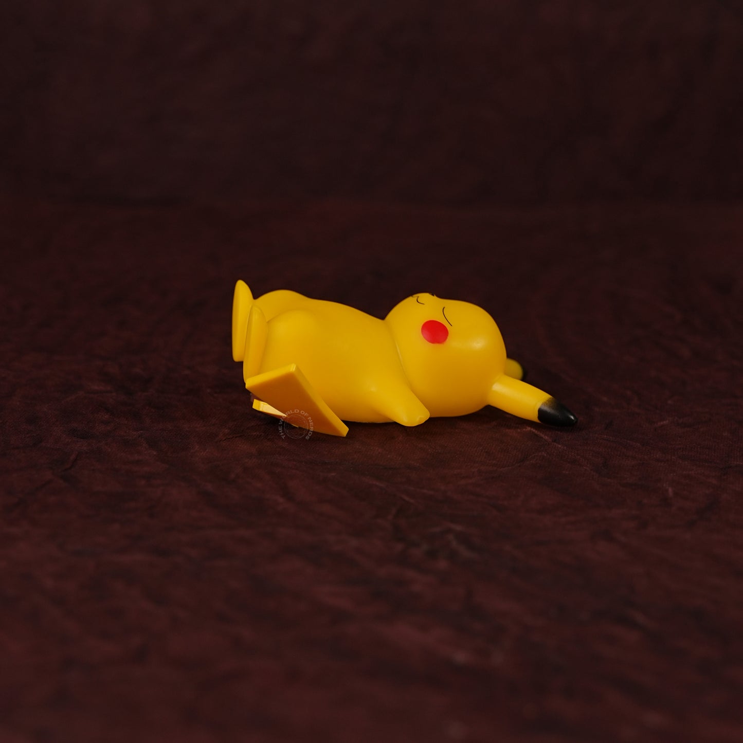 D3-PIKACHU LIGHT - The World Of Nerds