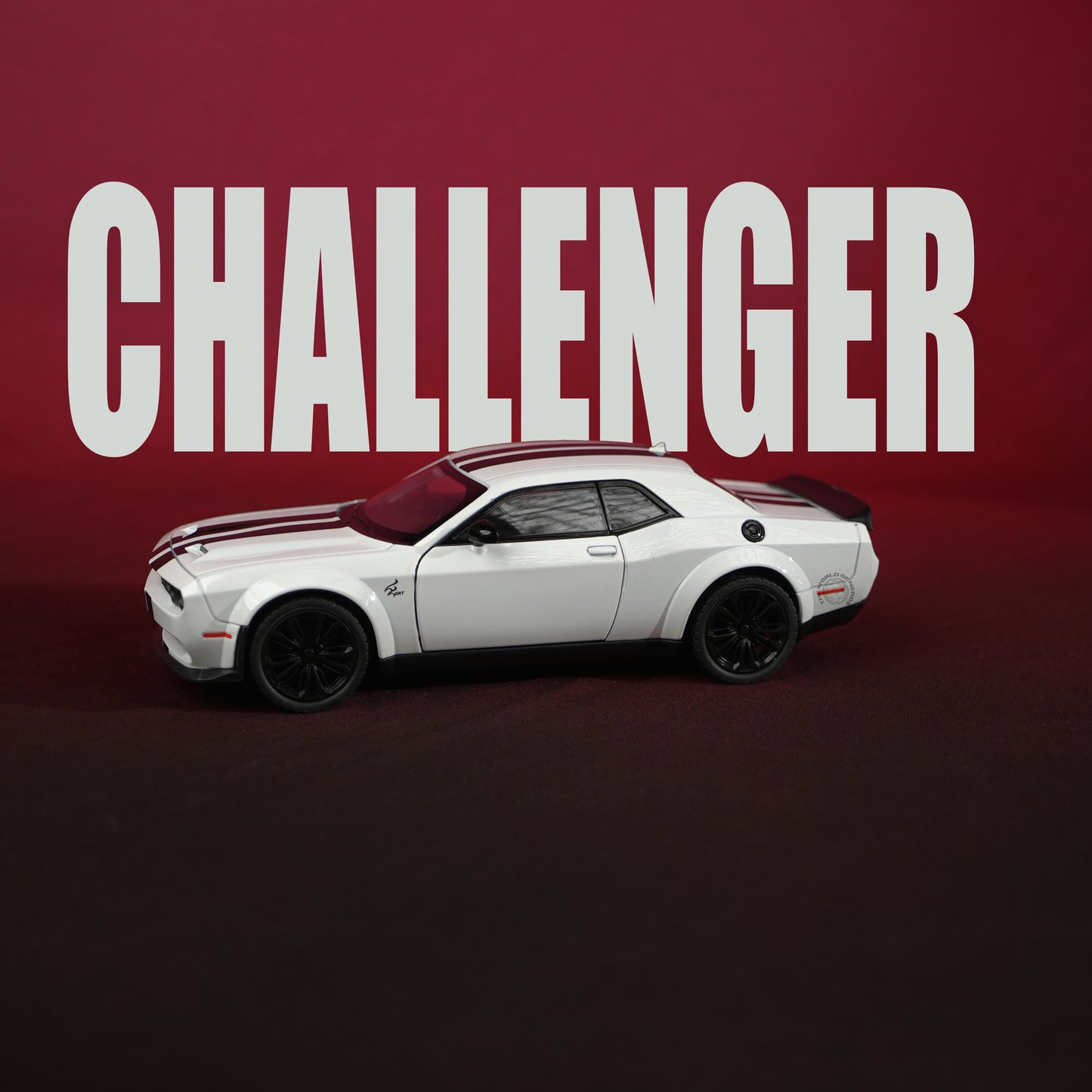 Dodge Challenger White Model Car - 1:22 Scale Diecast