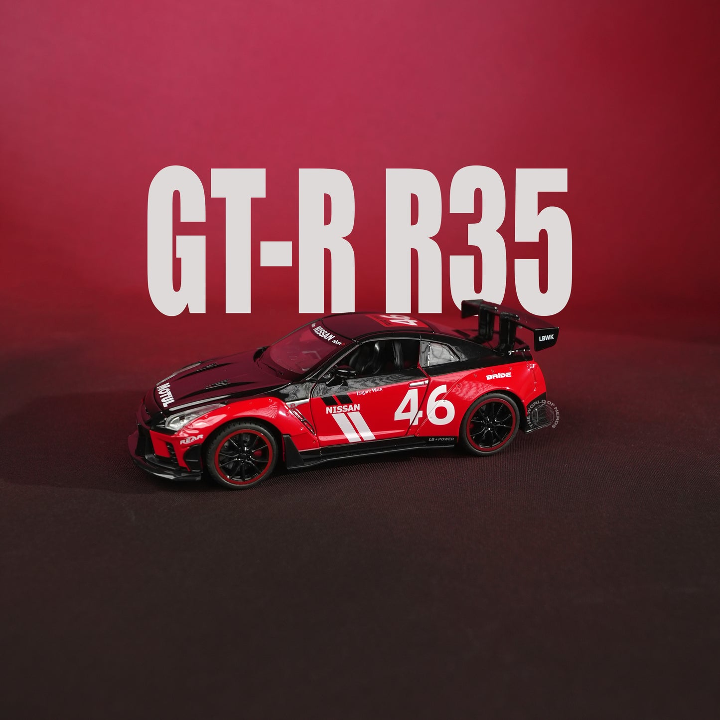Nissan GT-R R35 Red Model Car - 1:22 Scale Diecast