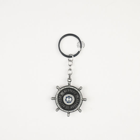 Luffy’s Jolly Roger Keychain – Straw Hat Pirate Edition