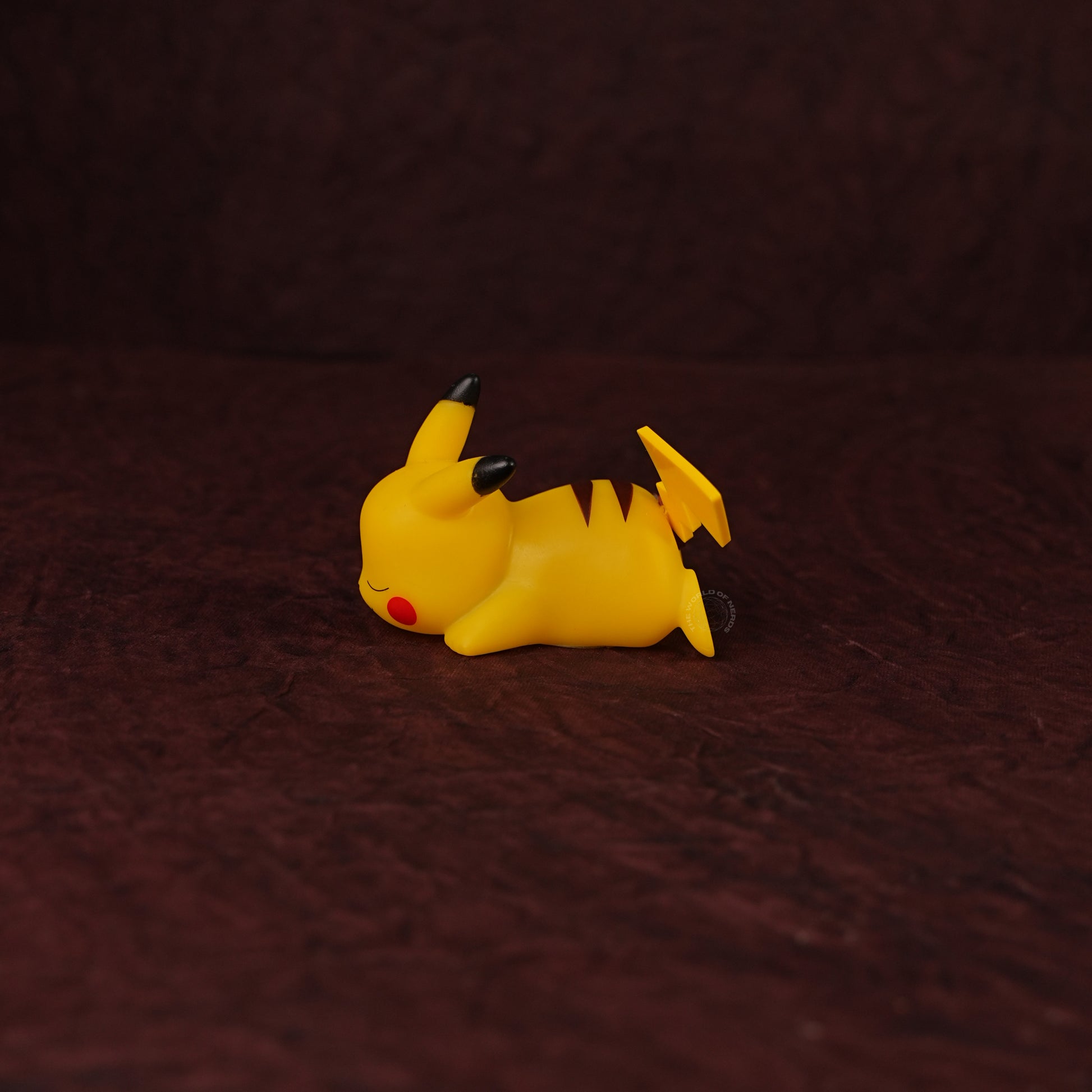 D1 Pikachu Sleep Night Light - The World Of Nerds