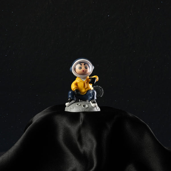 Shinchan Moon Base Astronaut Model