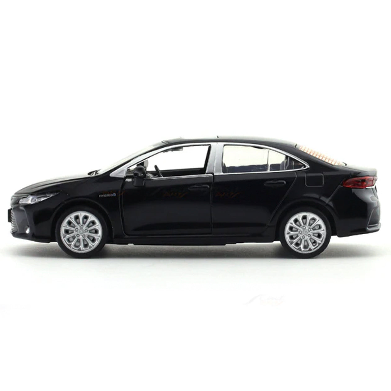 Toyota Corolla Hybrid Black – MSZ - The World Of Nerds