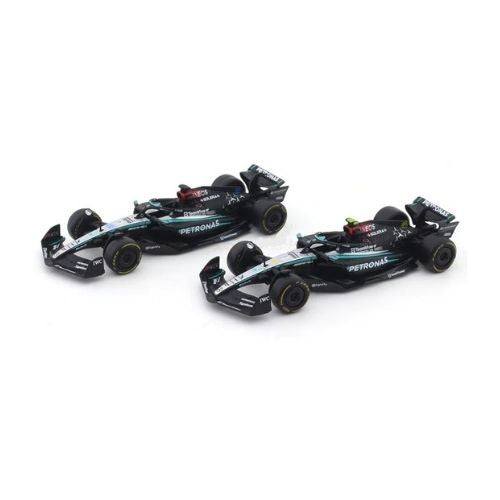 BBURAGO FORMULA RACING F1W 15 GEORGE RUSSELL AND LEWIS HAMILTON SCALE - 1:43
