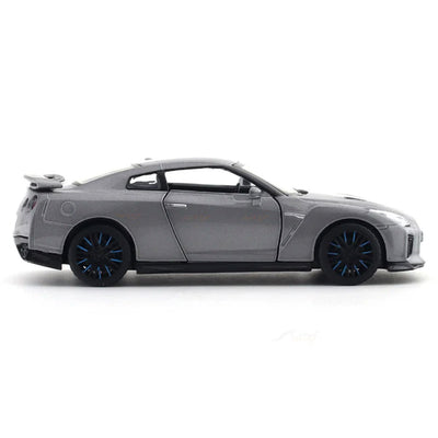 Nissan GT-R R35 Grey – MSZ - 2