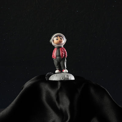 Explorer Shinchan Astronaut Figurine - 2