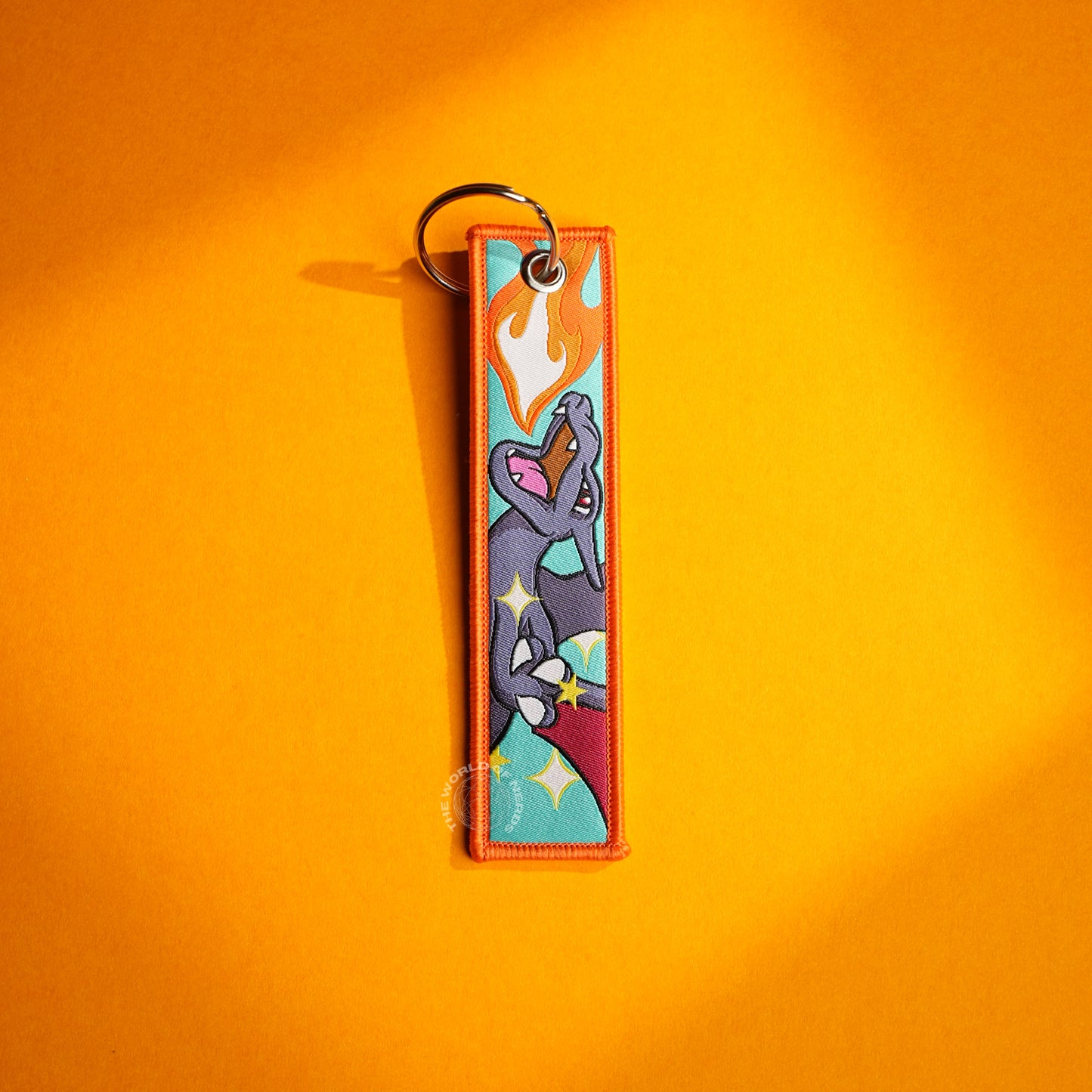 Fiery Charizard & Cool Gengar: The Ultimate Keychain Set