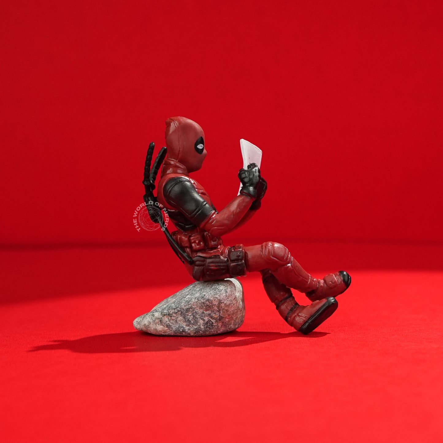 Storytime with Deadpool – Collectible Figurine