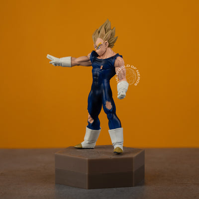 D2-MAJIN VEGETA ACTION FIGURE - 2