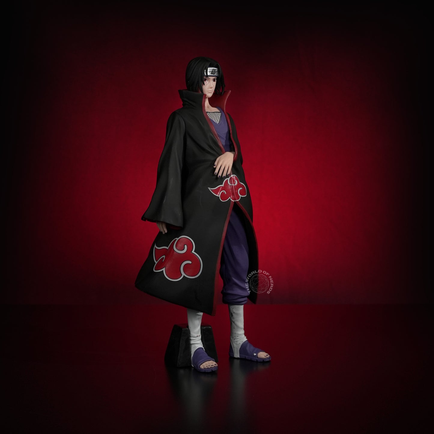 Itachi Uchiha Akatsuki Action Figure 32cm – Naruto Shippuden Premium Anime Collectible - The World Of Nerds