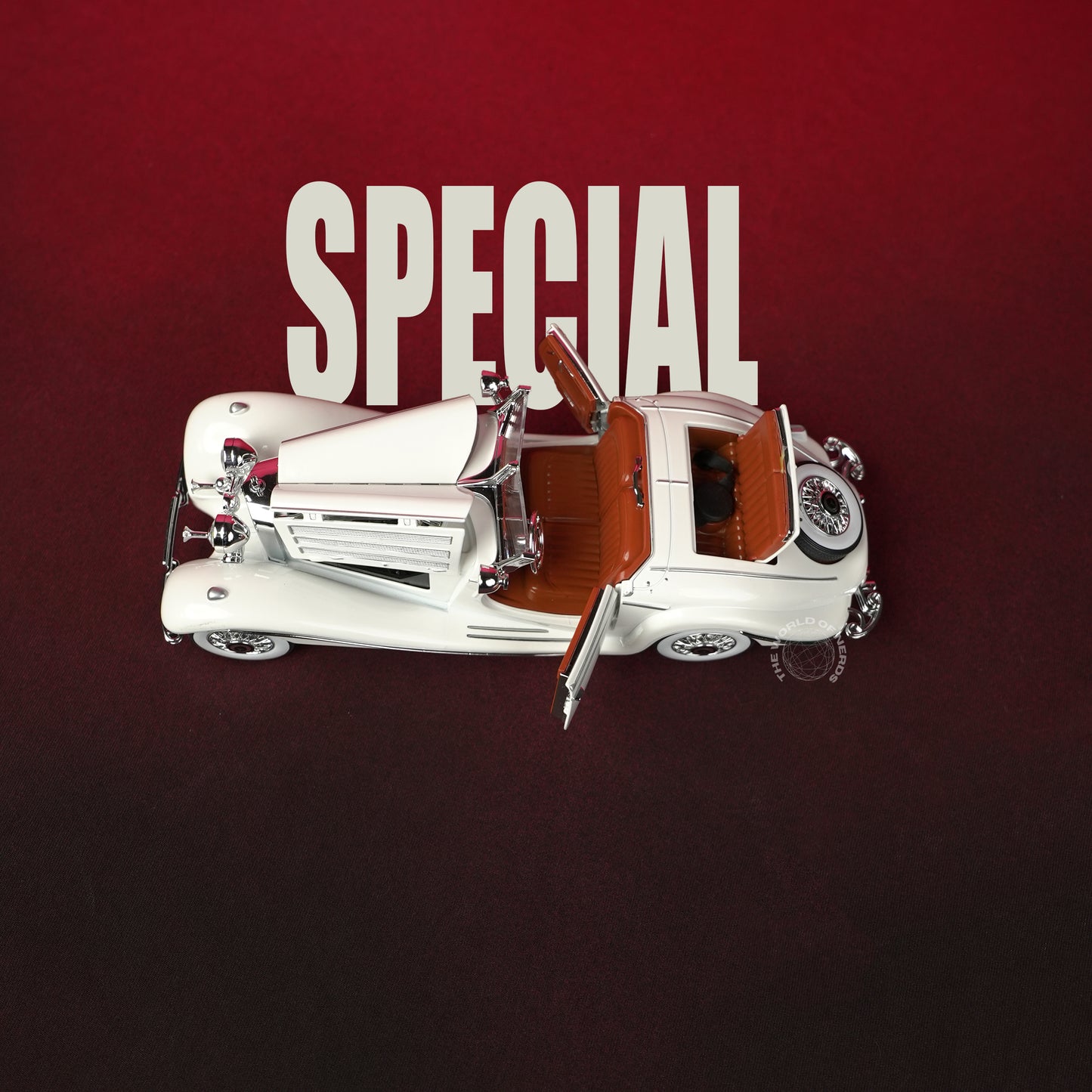 White Vintage Car Diecast Model - 1:24 Scale