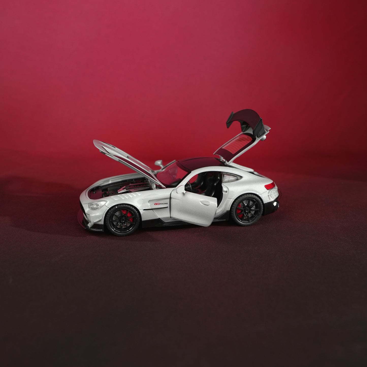 Mercedes-AMG GT R Grey Model Car - 1:22 Scale Diecast