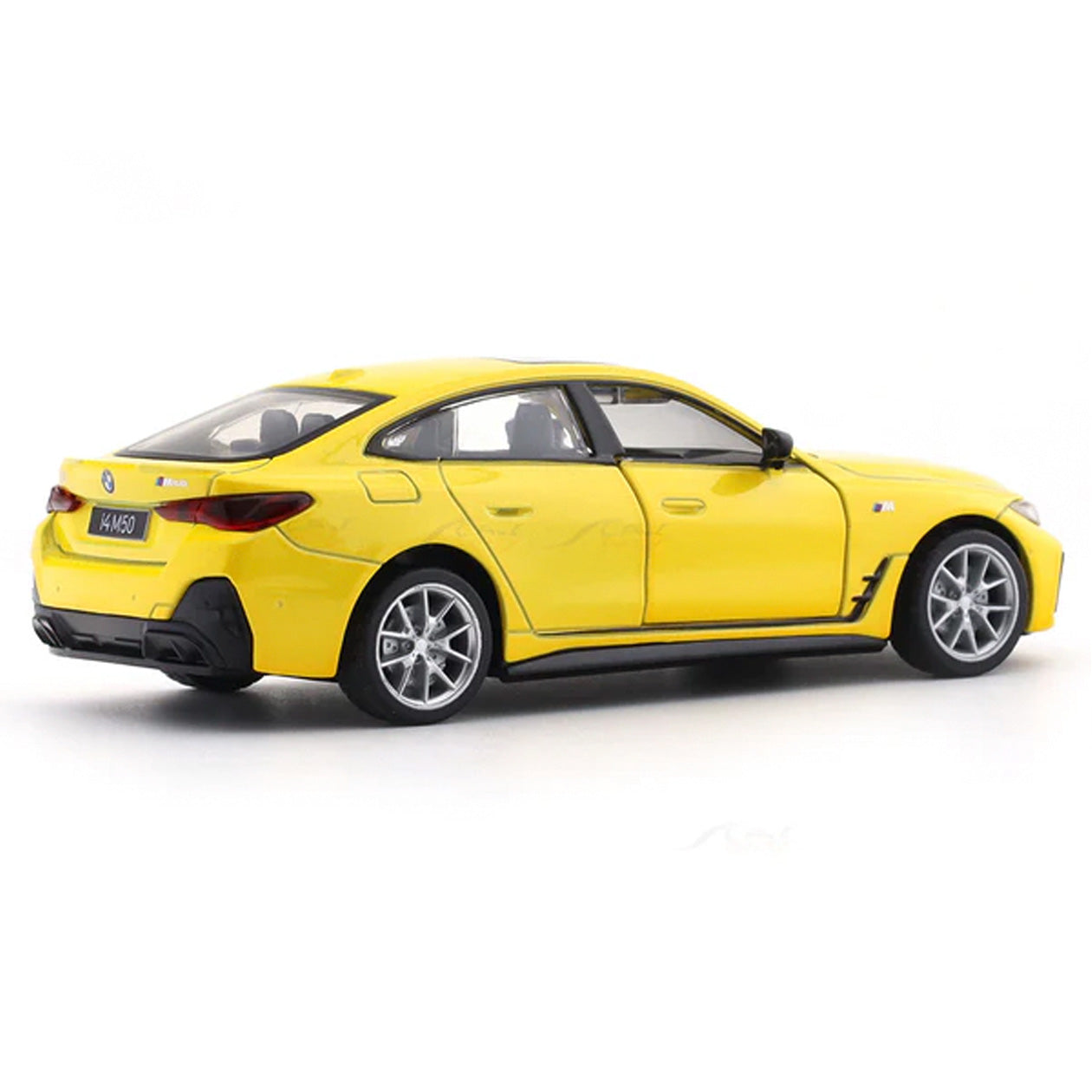 BMW i4 M50 Yellow – MSZ - The World Of Nerds