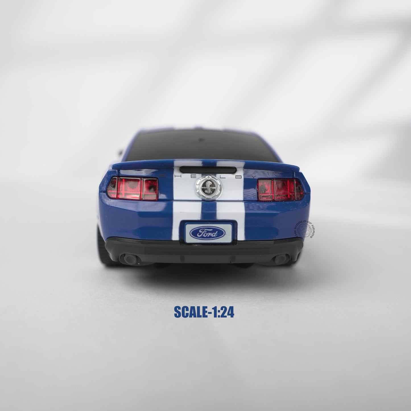 FORD Mustang SHELBY GT500-1:24-BLUE-R/C LICENSED - The World Of Nerds