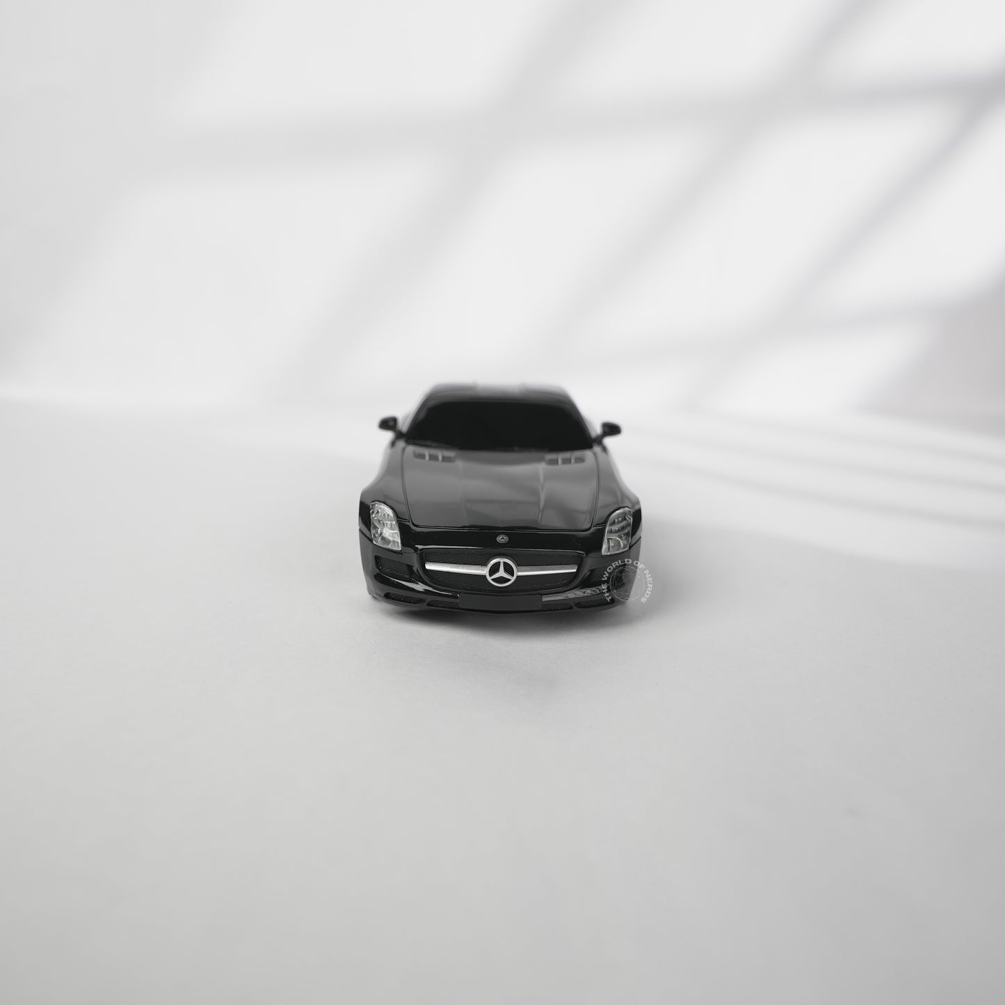 Mercedes-BENZ SLS AMG -1:24-BLACK-R/C LICENSED - The World Of Nerds