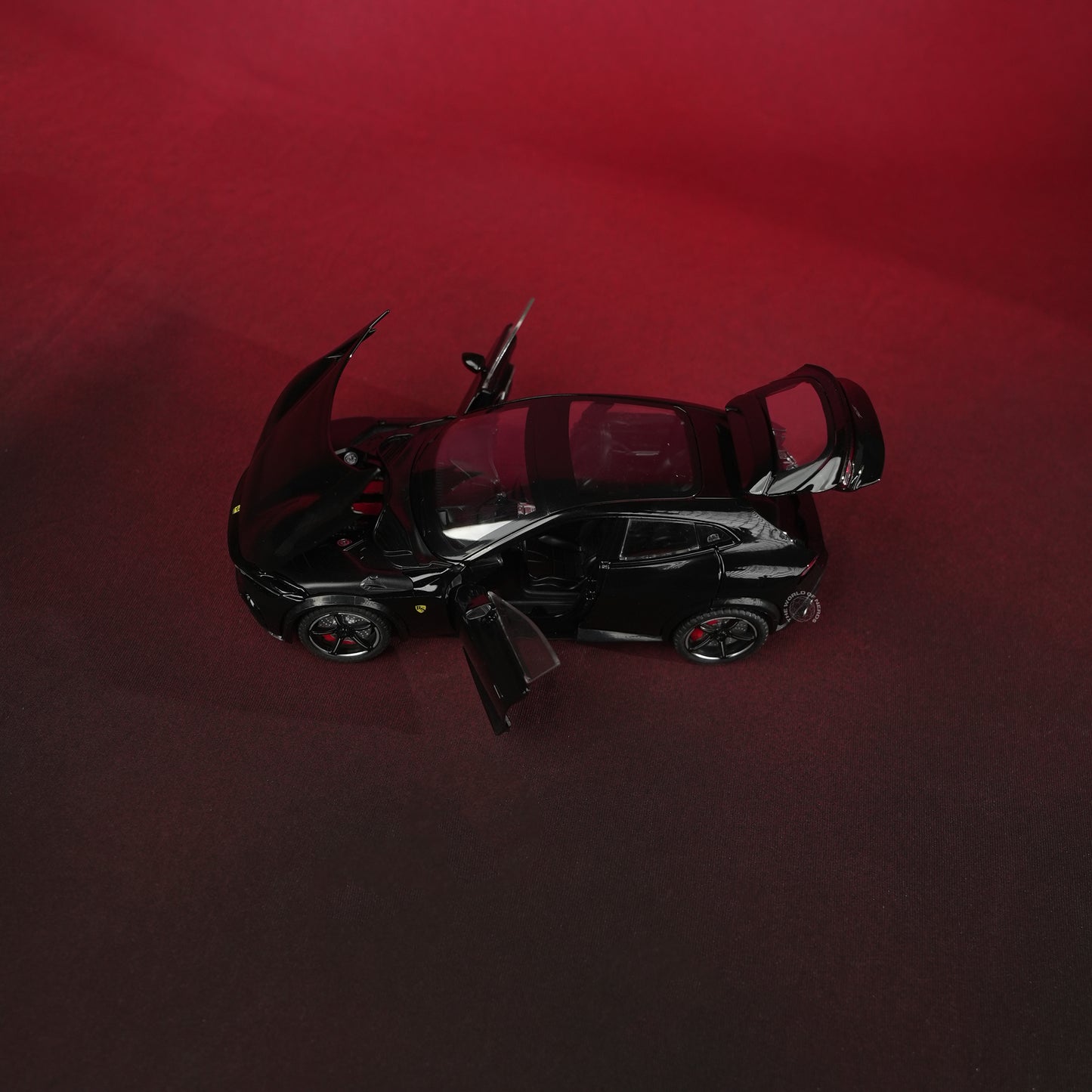 Ferrari Purosangue Diecast Model Car – 1:22 Scale (Black)