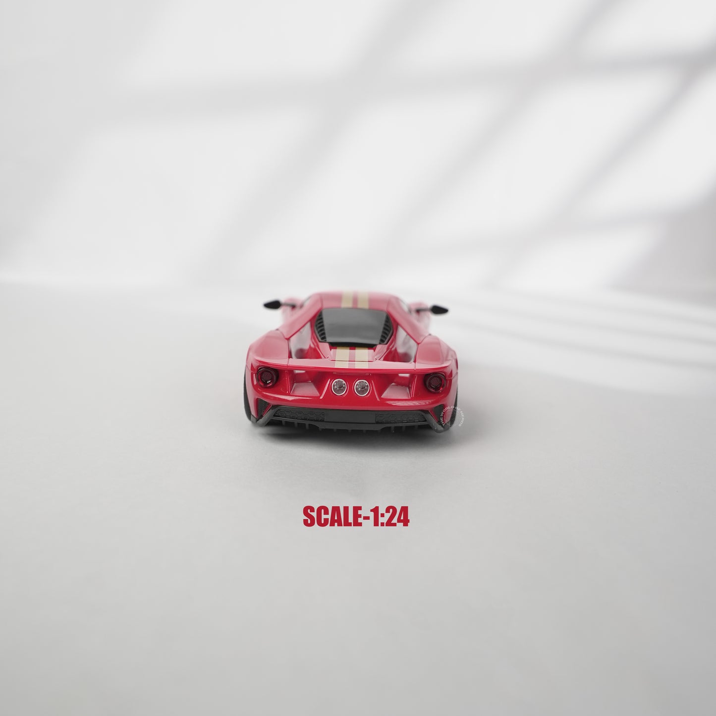 FORD SHELBY GT500 HERITAGE -1:24-RED--R/C LICENSED - The World Of Nerds