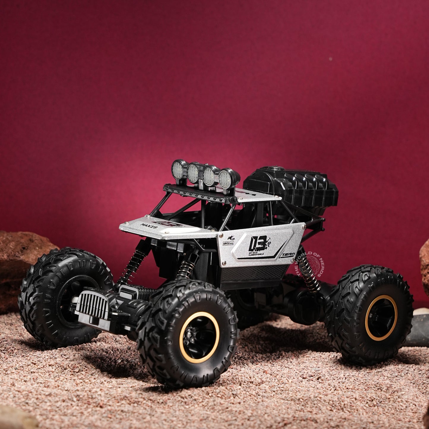 Rock Crawler RC Monster Truck – Alloy Material, 2.4GHz Remote, Ready to Conquer
