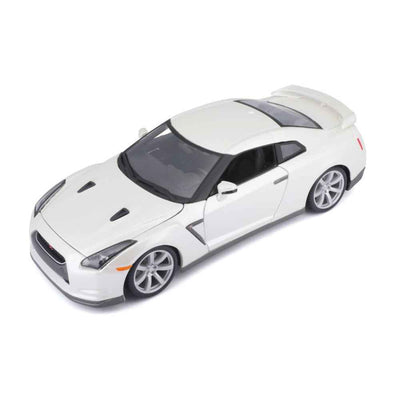 BBURAGO 1:18 Nissan GT-R R35 Scale Model 2009