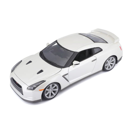 BBURAGO 2009 NISSAN GT-R ( R35 ) SCALE - 1:18