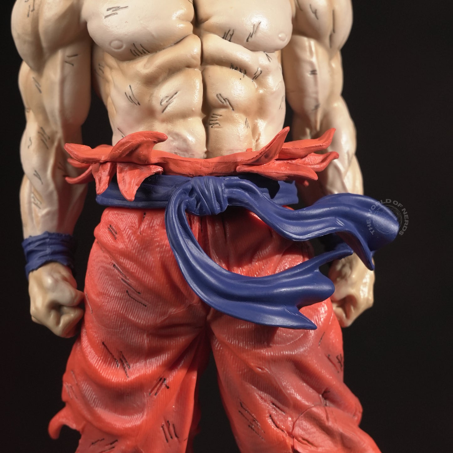 SON GOKU – 45 CM COLLECTIBLE FIGURE - The World Of Nerds