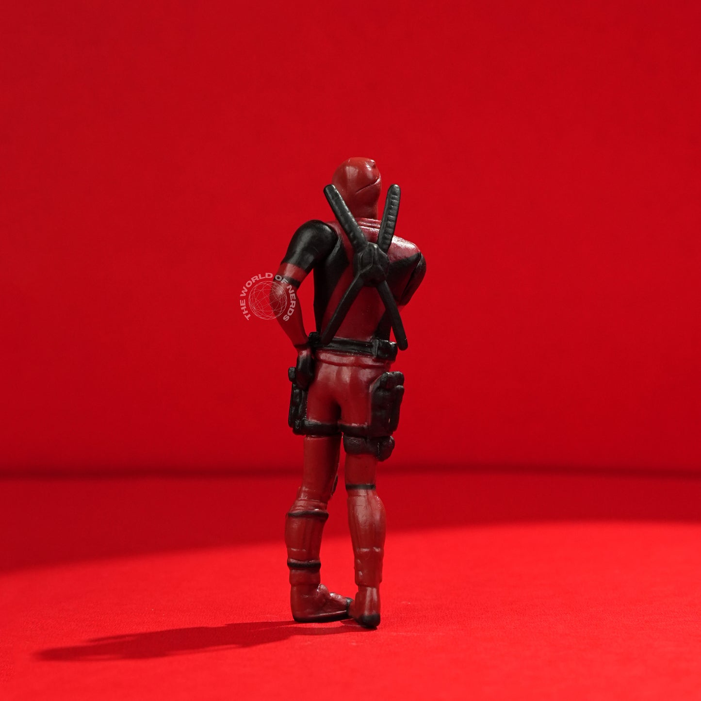 Deadpool Standing Pose – Sassy Look Figurine