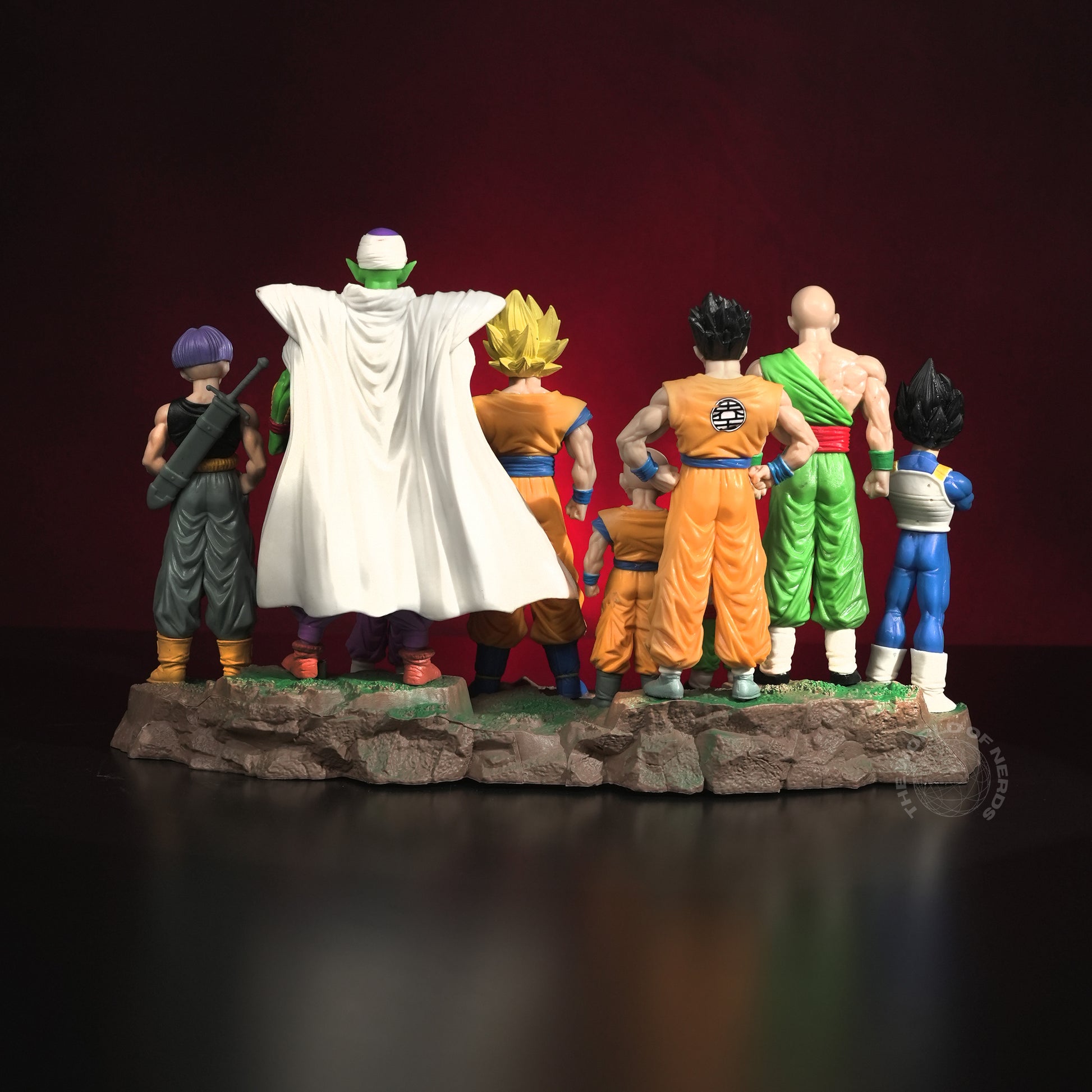 Dragon Ball Z Family Action Figure Set – Goku, Gohan, Piccolo, Vegeta & Team Collectible Display (36cm) - The World Of Nerds
