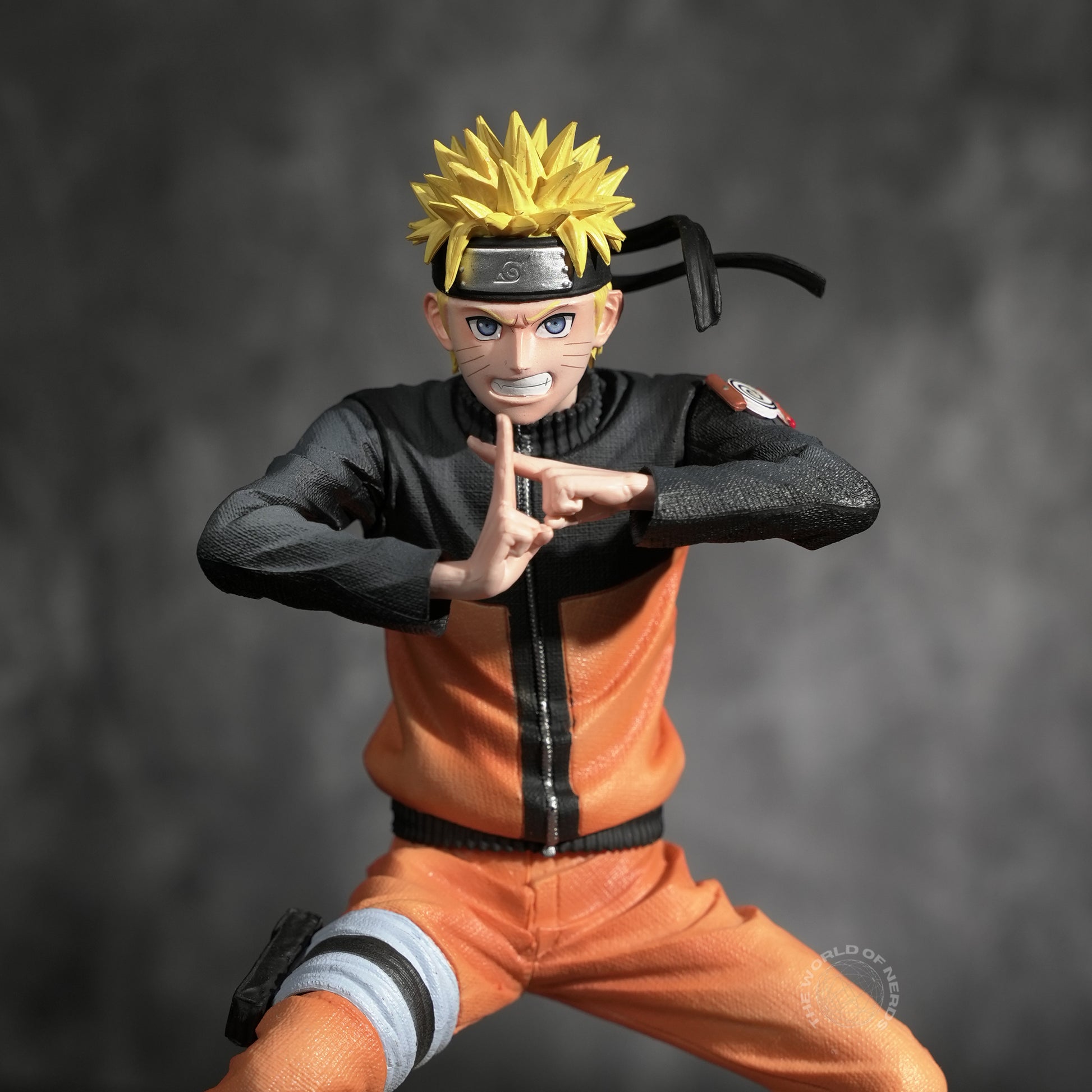 Naruto Uzumaki Action Figure with Grass Base 26cm – Naruto Shippuden Premium Anime Collectible - The World Of Nerds