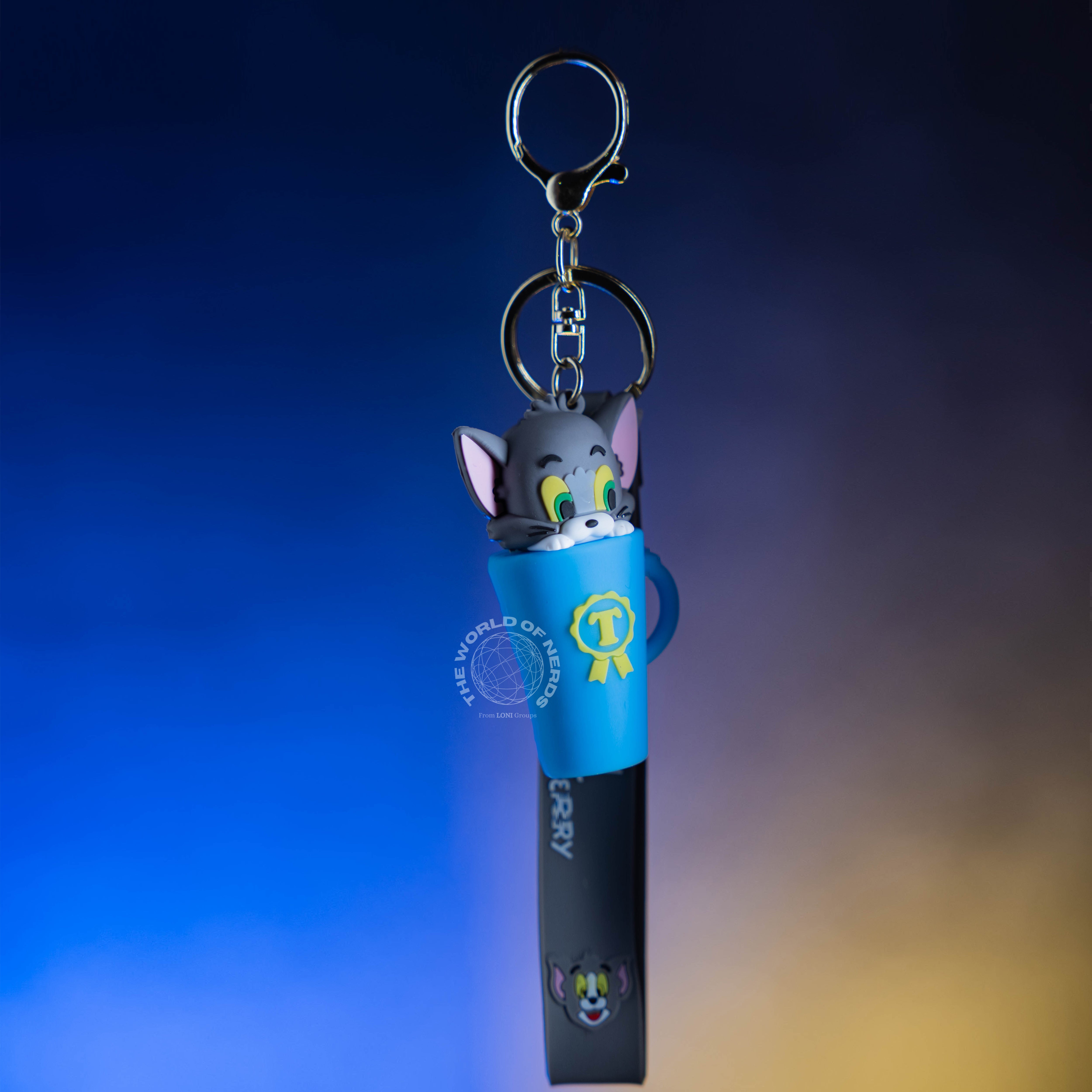 TOM INSIDE BLUE CUP KEYCHAIN