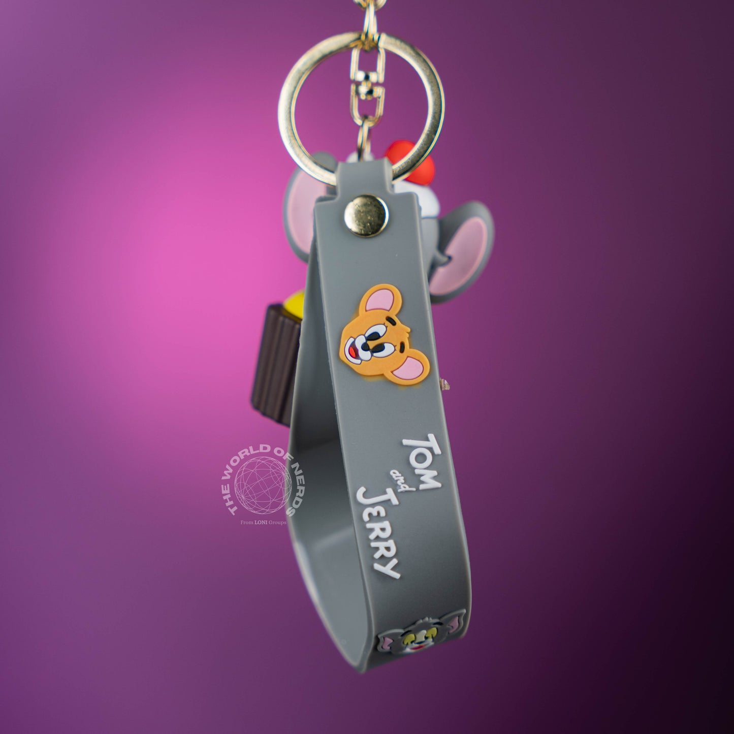 JERRY INSIDE CUPCAKE KEYCHAIN