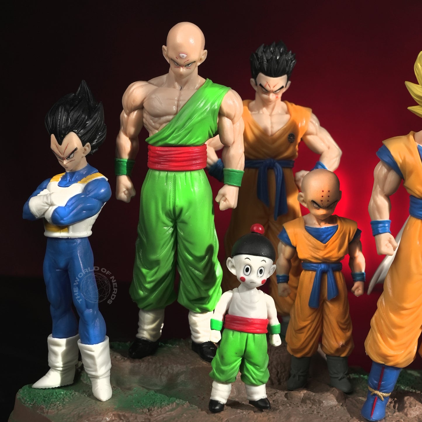 Dragon Ball Z Family Action Figure Set – Goku, Gohan, Piccolo, Vegeta & Team Collectible Display (36cm) - The World Of Nerds