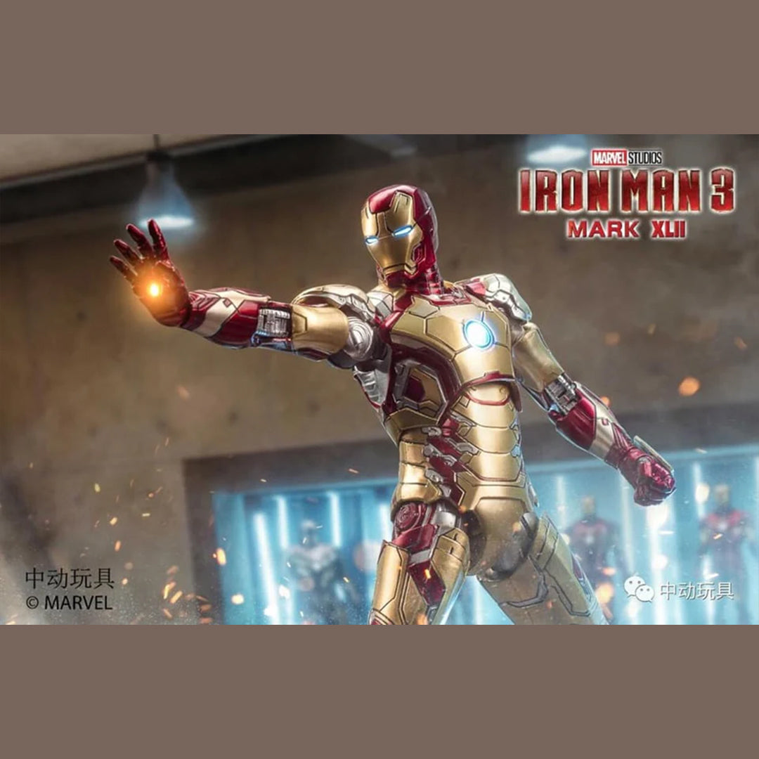 Iron Man 3 – Mark 42 Battle-Ready Display
