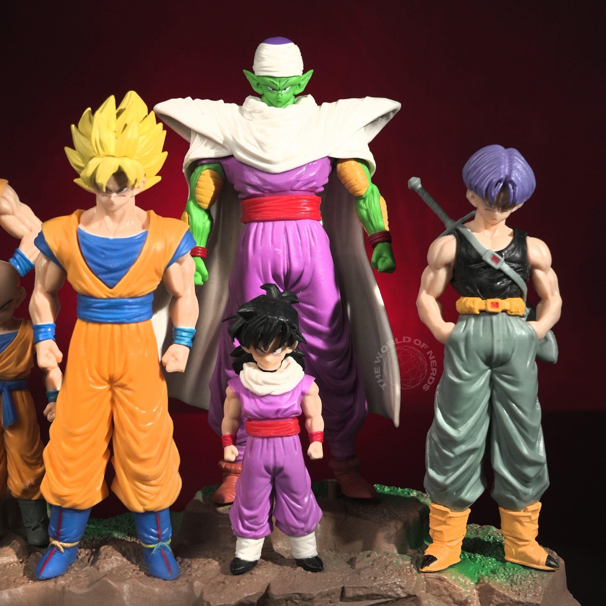 Dragon Ball Z Family Action Figure Set – Goku, Gohan, Piccolo, Vegeta & Team Collectible Display (36cm) - The World Of Nerds