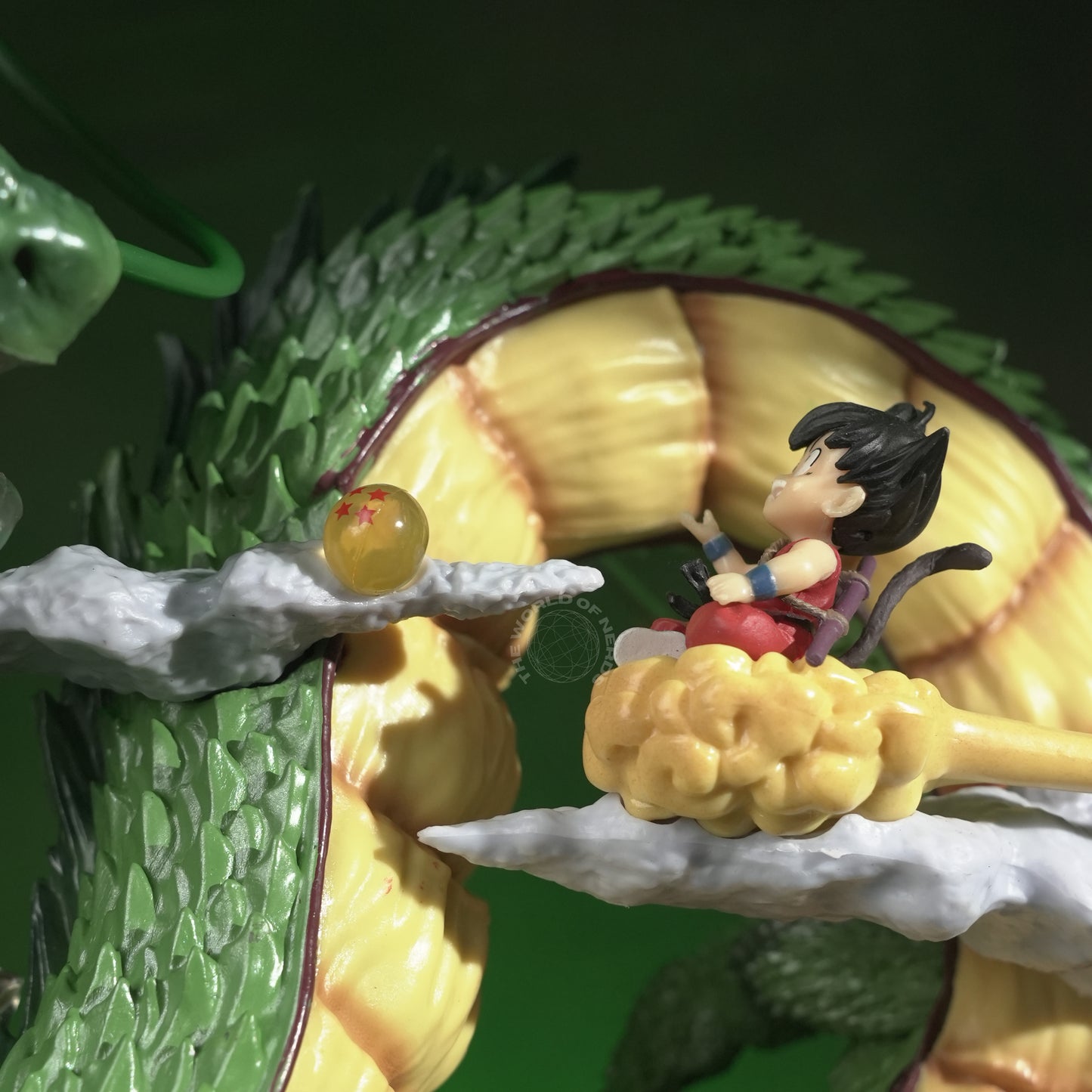 Shenron Dragon Action Figure 57cm – Dragon Ball Z Legendary Wish Dragon Premium Collectible - The World Of Nerds