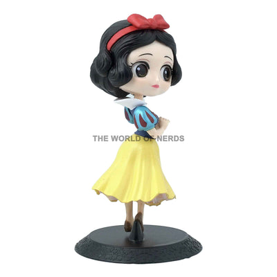 Snow White Princess Q Posket Collectible Figure