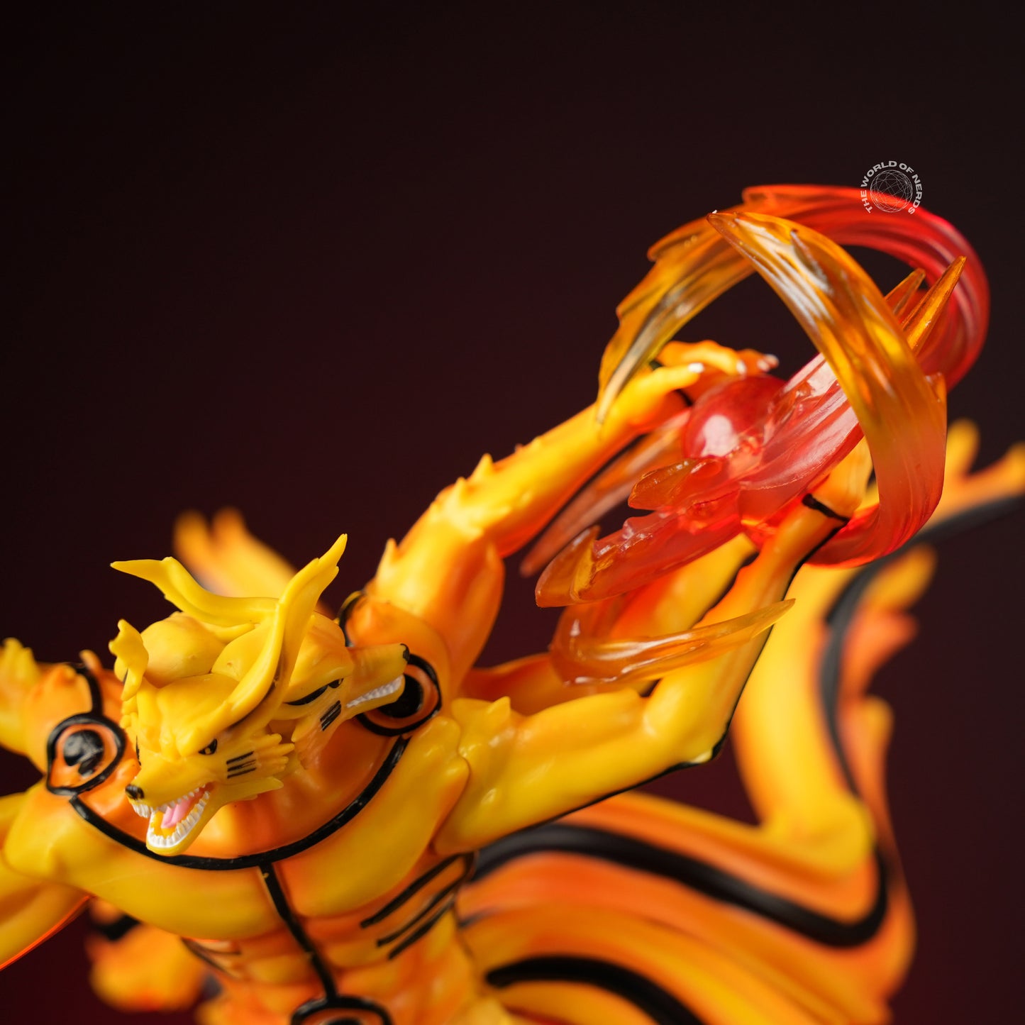 NARUTO WITH NINE TAILS - The World Of Nerds