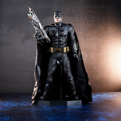 TEAM OF PROTOTYPING BATMAN 1:6 SCALE PROTOTYPE