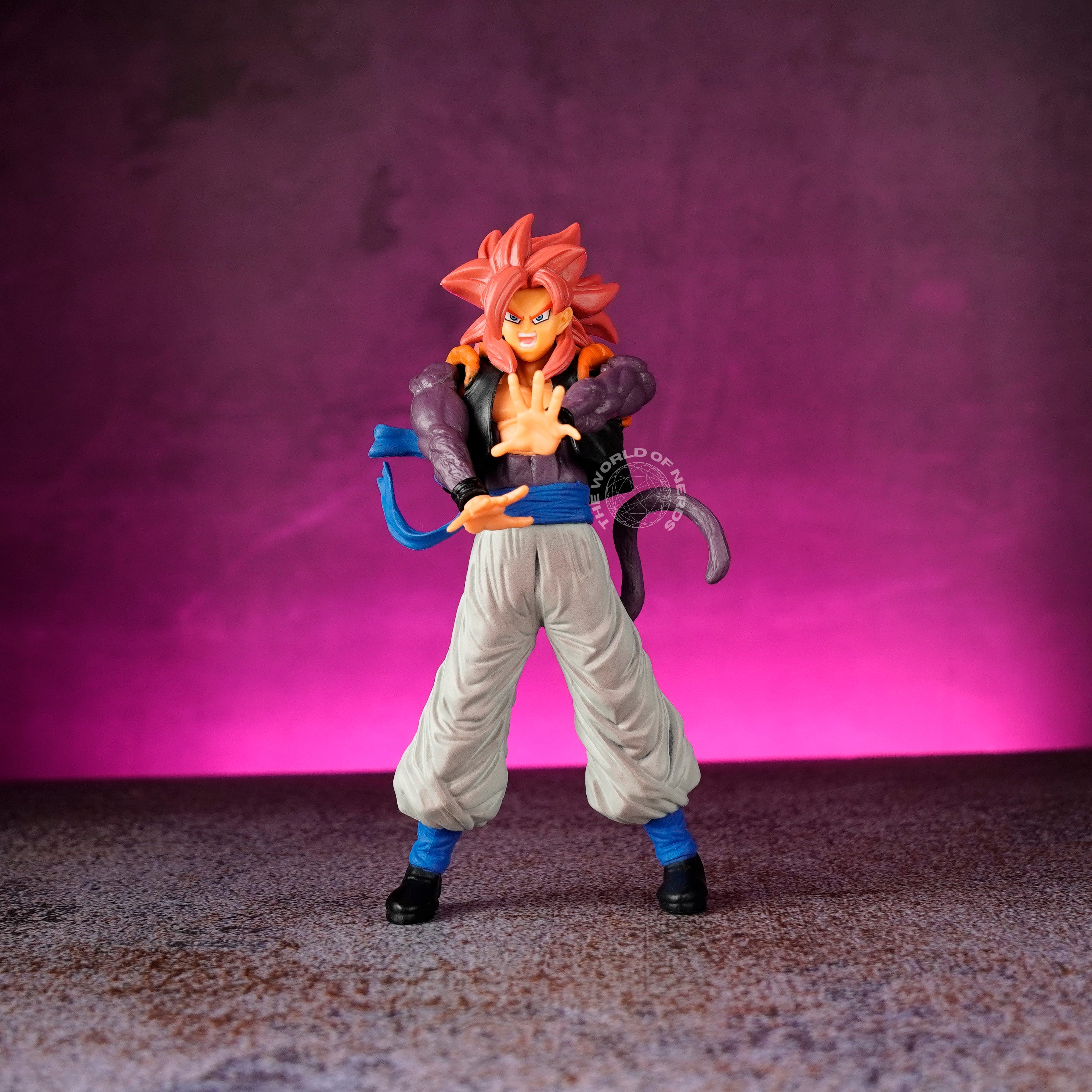 DRAGON BALL Z GOKU + VEGETA SUPER SAIYAN GOGETA ACION FIGURE