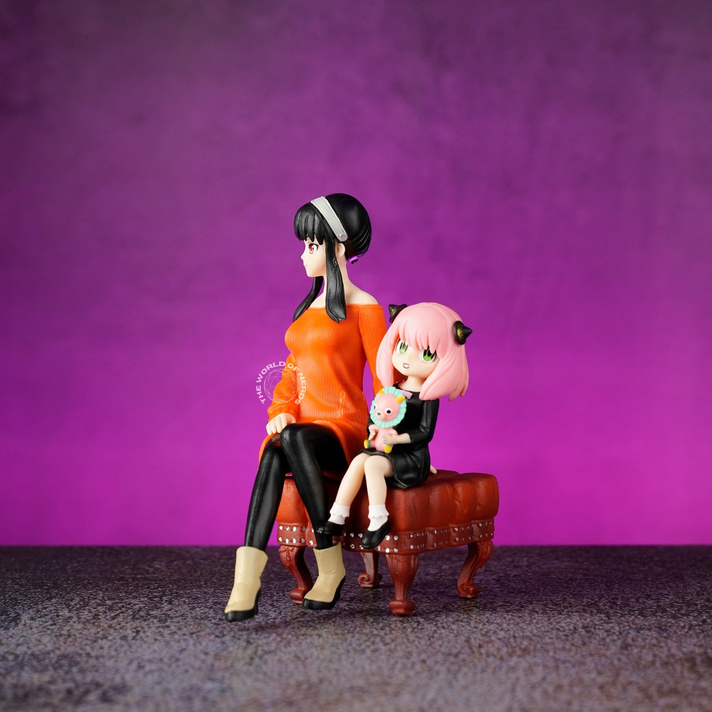 SPY X FAMILY WITH CHAIR ACTION FIGURE