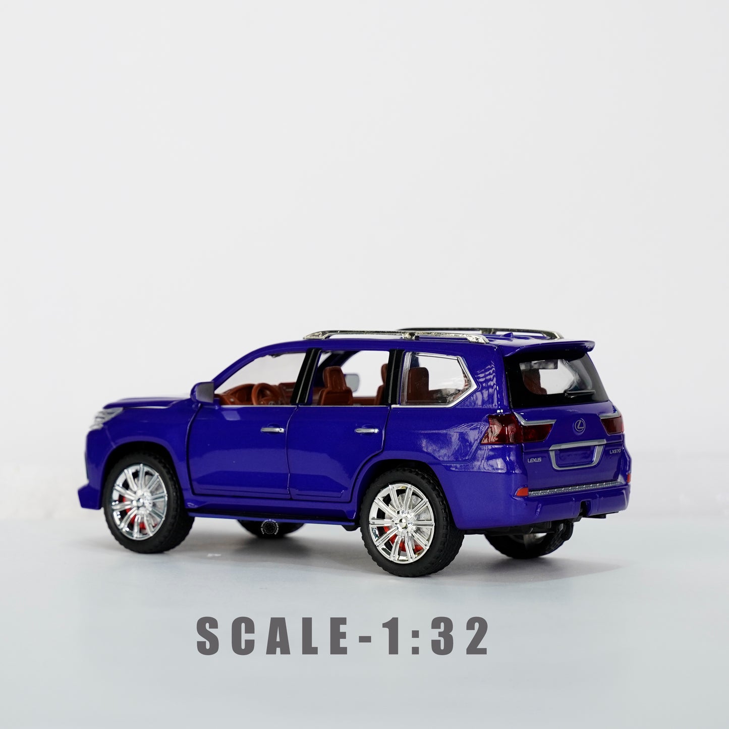 BLUE-LEXUS LX570 SCALE - 1:24