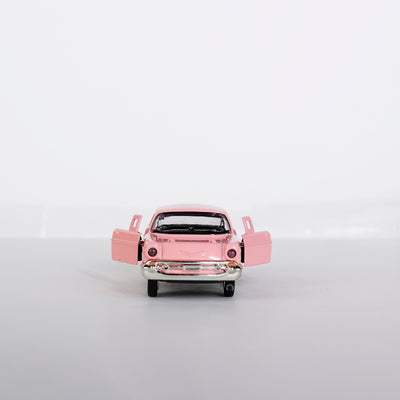 PINK CHEVROLET BEL AIR CAR SCALE MODEL - 1:32 Pink Chevrolet Bel Air Scale Model - 2