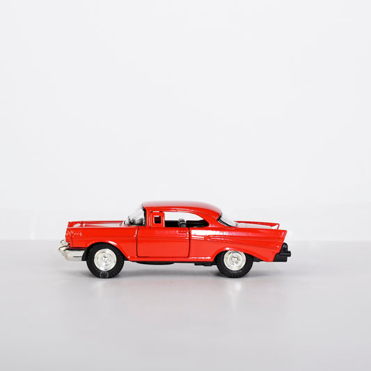 RED-CHEVROLET BEL AIR CAR SCALE - 1:32