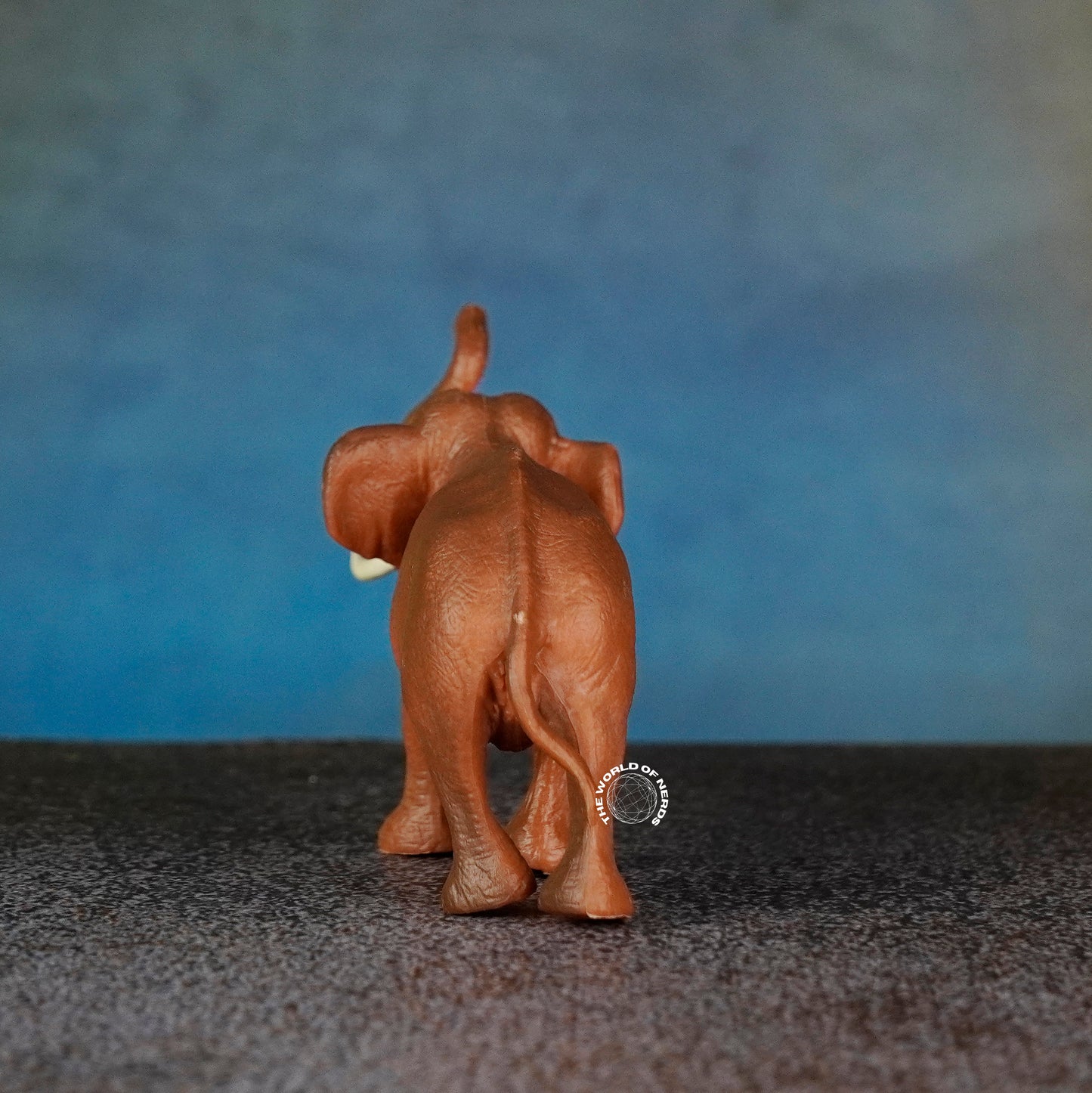 ELEPHANT D2