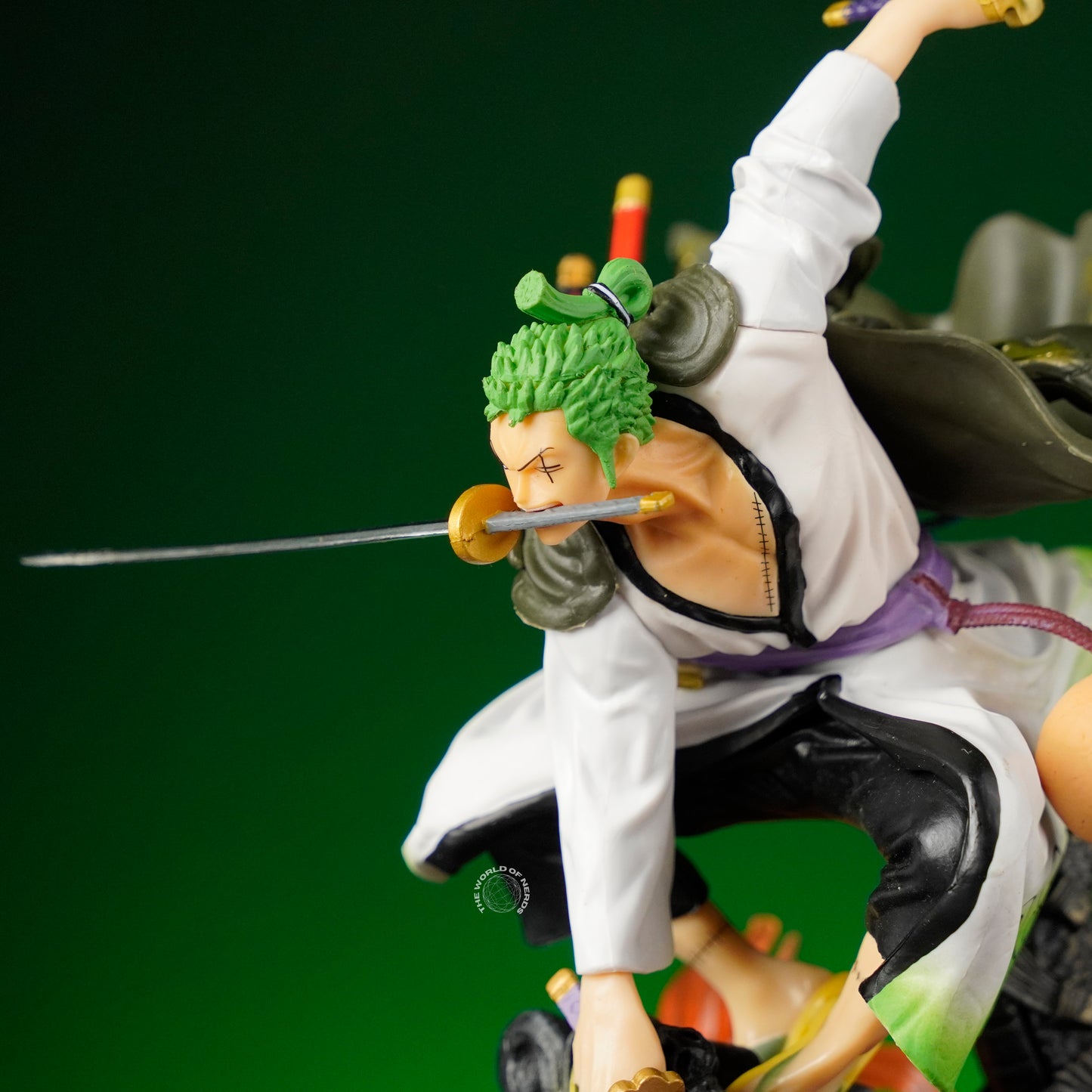 ONE PIECE ZORO ACTION FIGURE
