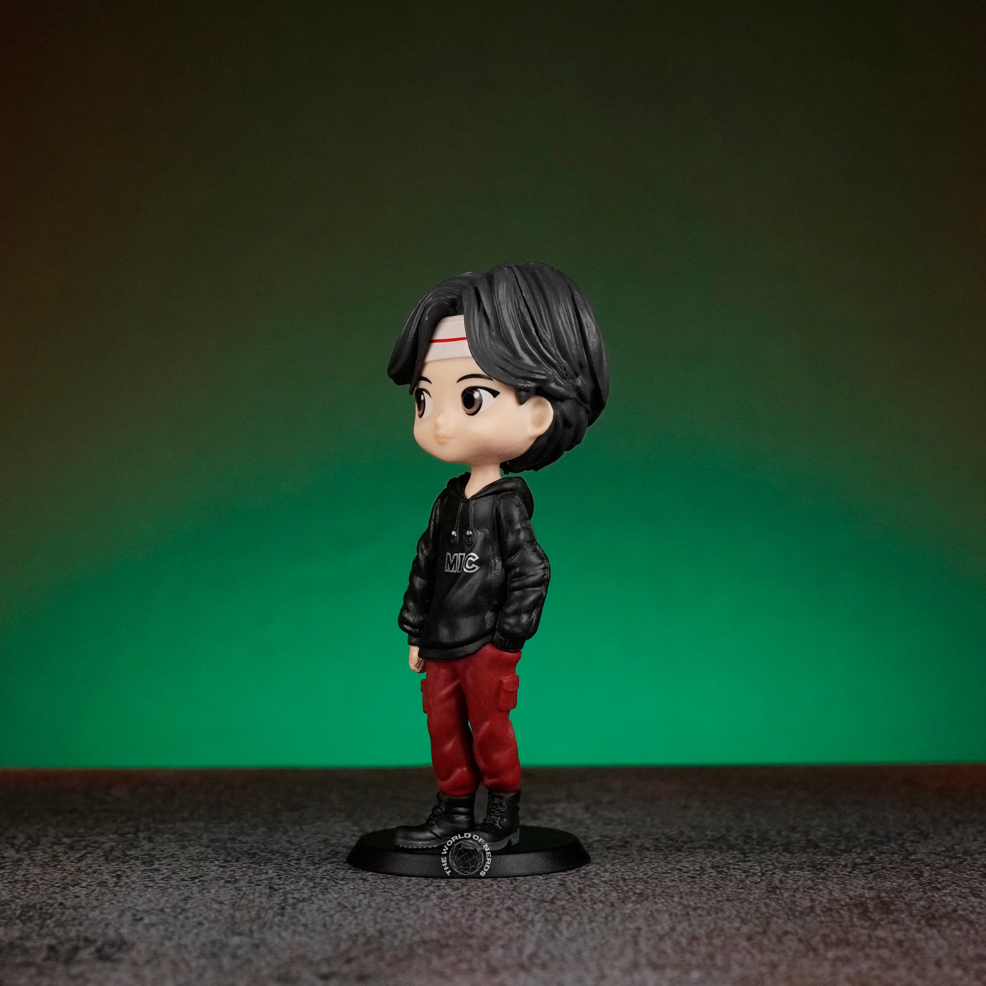 BTS SET OF 7 ACTION FIGURE – The World Of Nerds