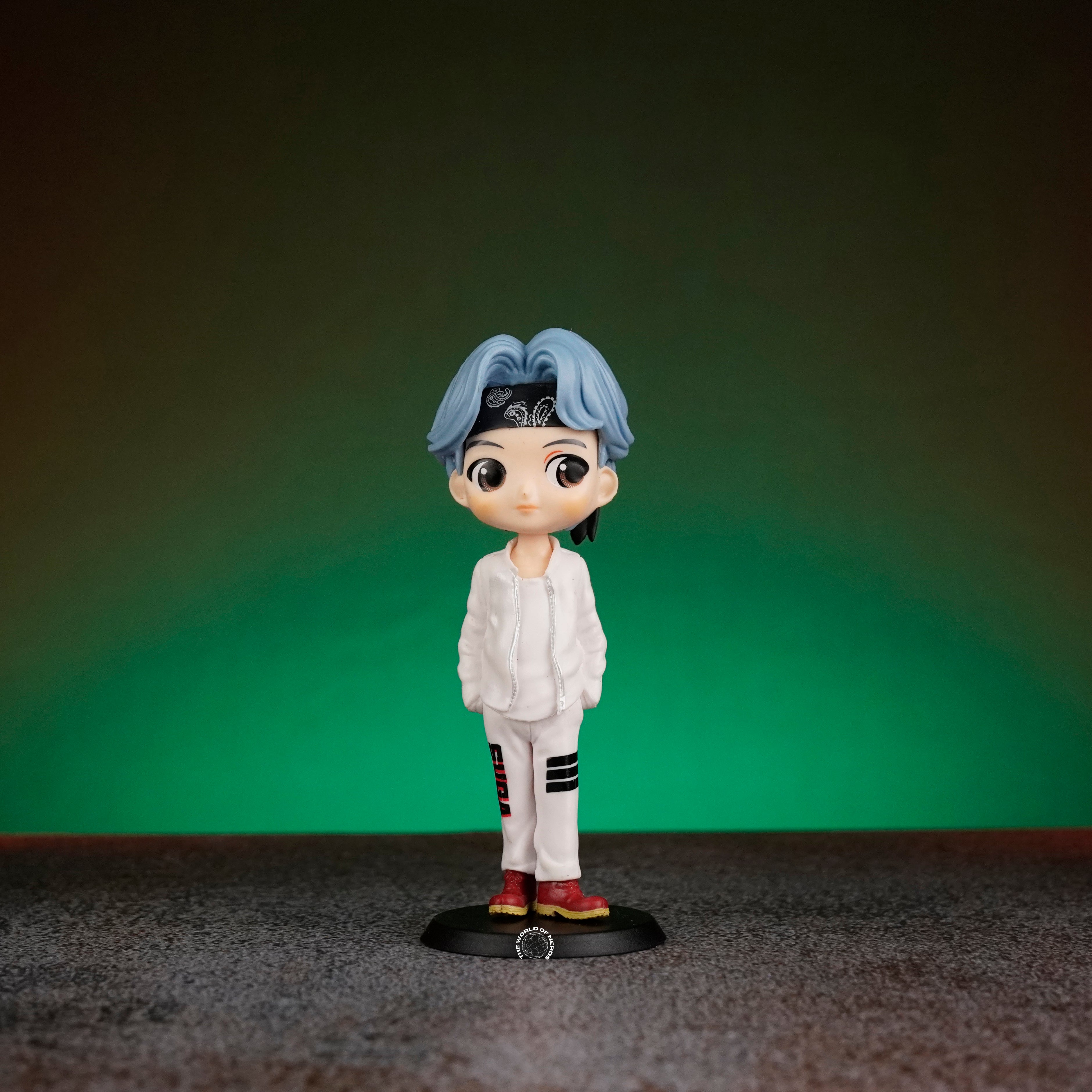 BTS SET OF 7 ACTION FIGURE – The World Of Nerds